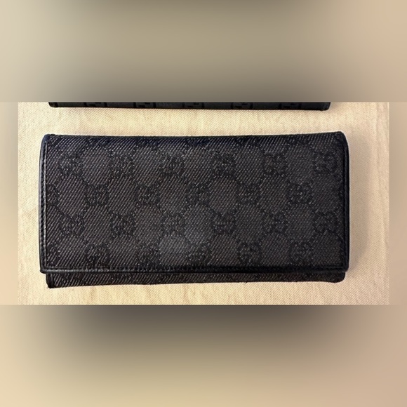 Gucci black denim long wallet, good preowned condition! Already Authenticated - Picture 1 of 13